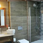 Kemerli Boutique